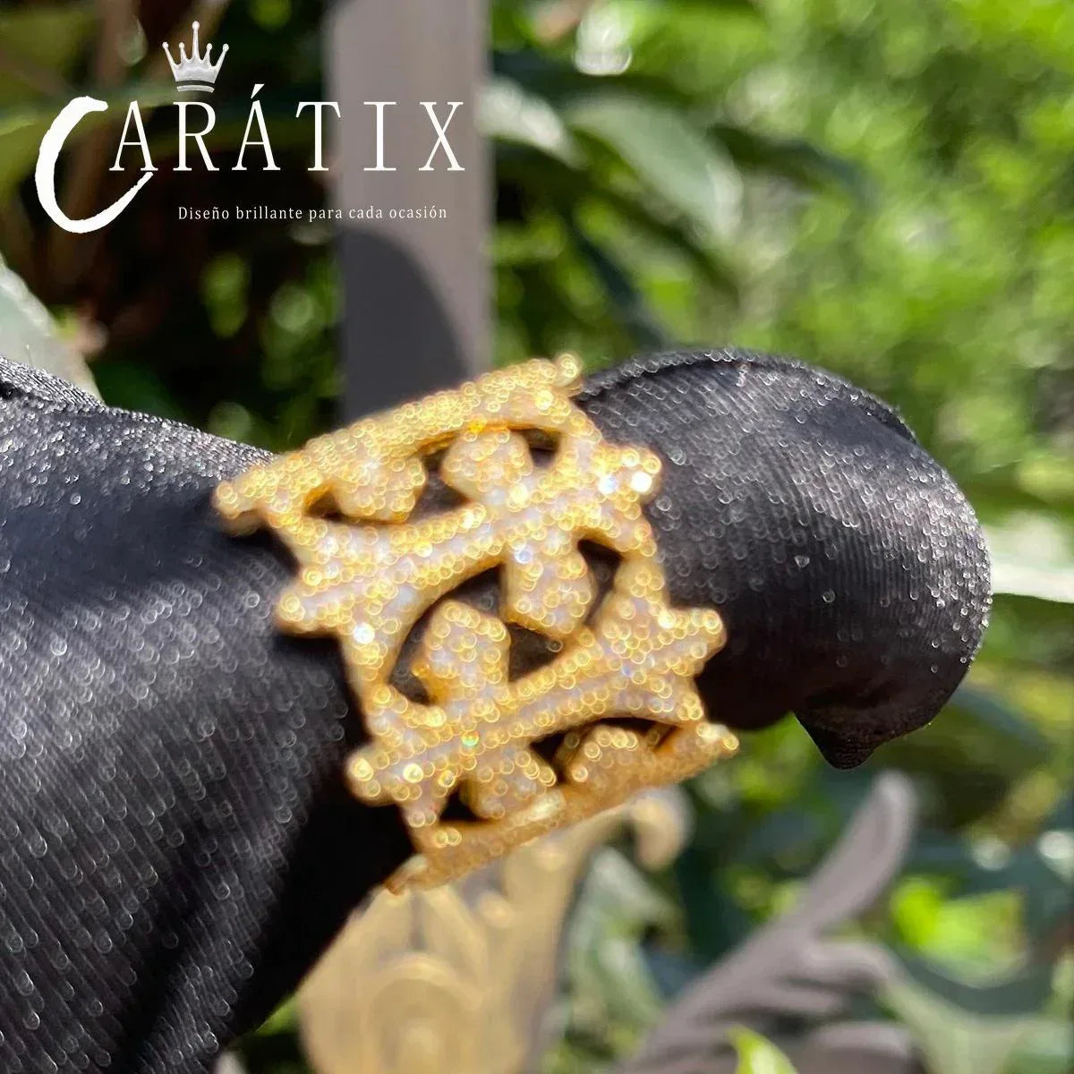 CARÁTIX Hip-Hop Personality Vintage Full Circle Cross Ring – True Electroplating Hipster Ring | High-Quality Hip-Hop Jewelry - CaratixJewelry