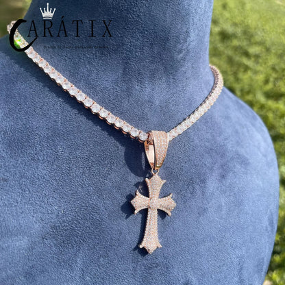 CARÁTIX Iced Out Cross Pendant Necklace – CZ Hip Hop Jewelry - CaratixJewelry