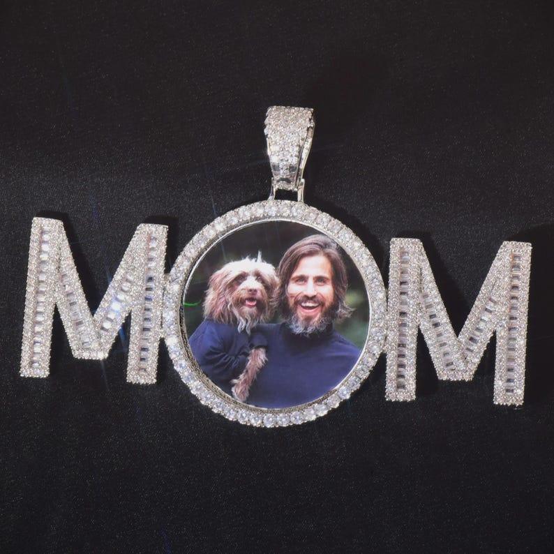CUC Custom Circular Photo Pendant With Baguette Letter Memory Frame Picture Necklace Iced Out Zircon Men Women Hip Hop Jewelry - CaratixJewelry