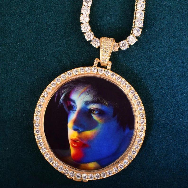 Custom Circle Medallion Photo Pendant One Row Zircon Make Memory Picture Necklace Chain for Men Hip Hop Jewelry - CaratixJewelry