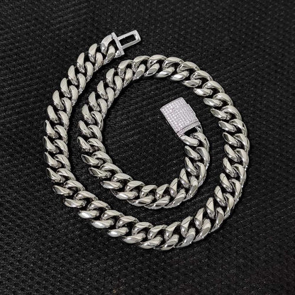 CARÁTIX 18mm Cuban Link Choker Necklace – Custom CZ Clasp Iced Out Hip Hop Miami Chain Jewelry for Men | Thick Bling Gift