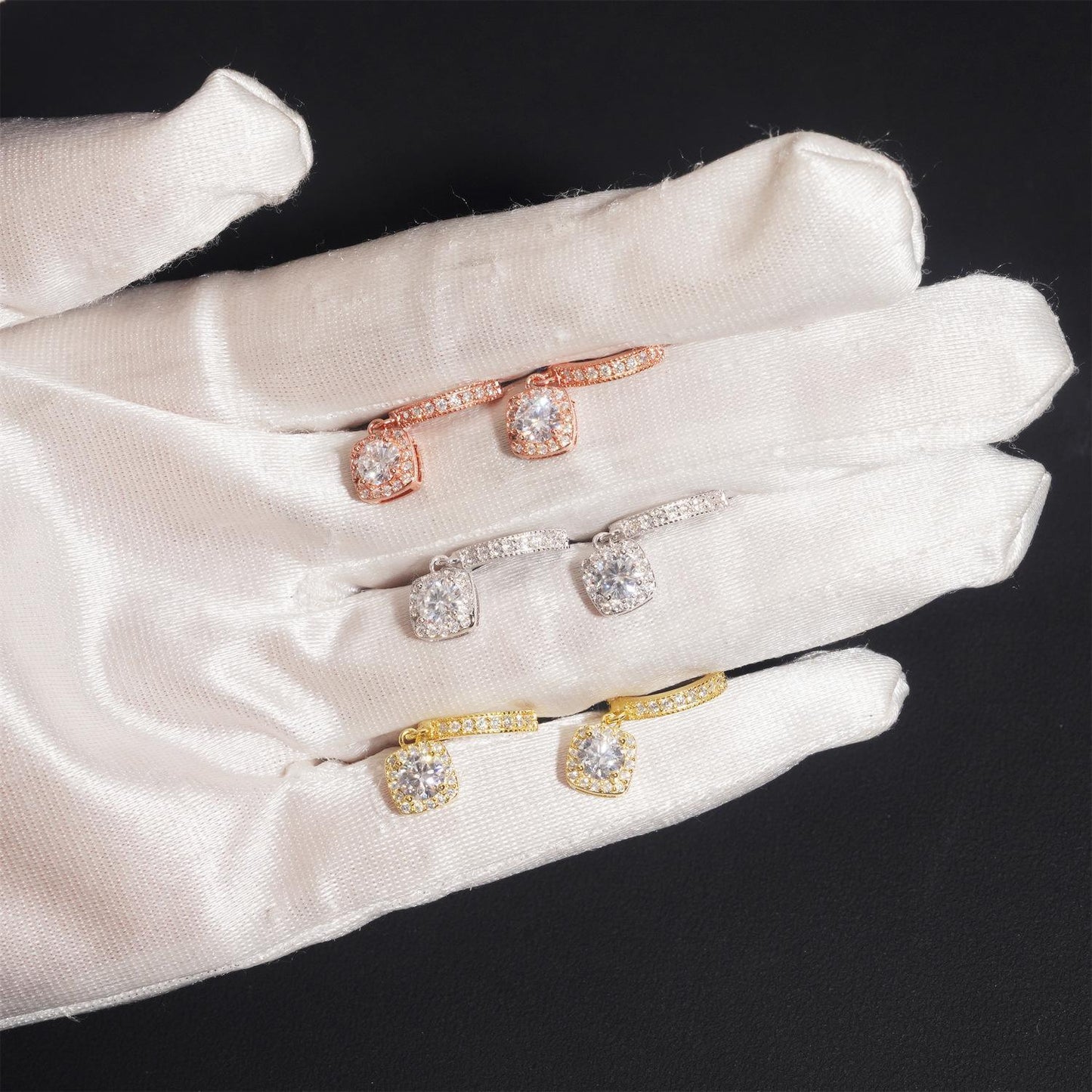 S925 Silver Moissanite Square Bag Design Hoop Earrings - CaratixJewelry