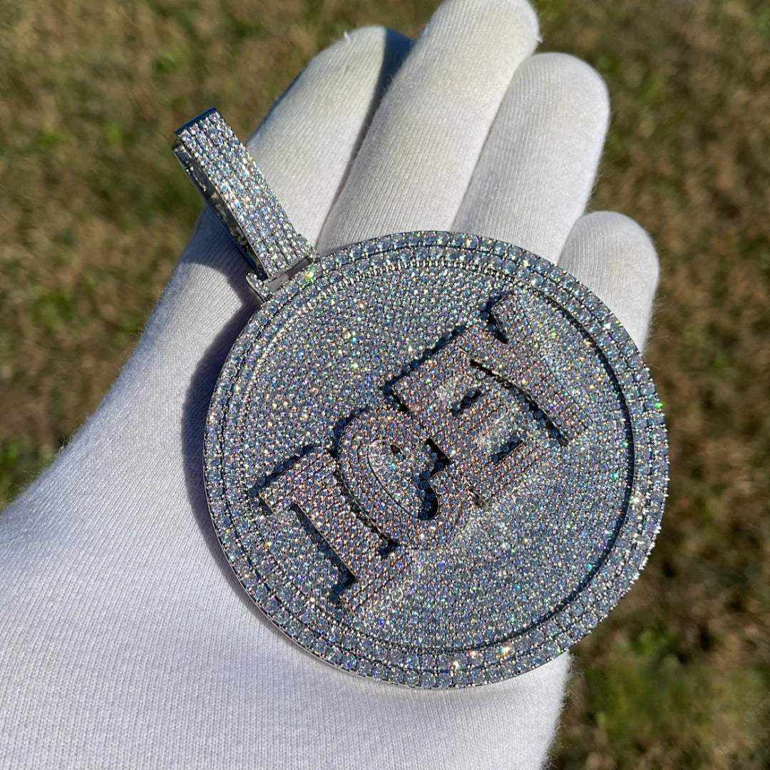 Disc Edition Iced Out Personalisierter Namensanhänger