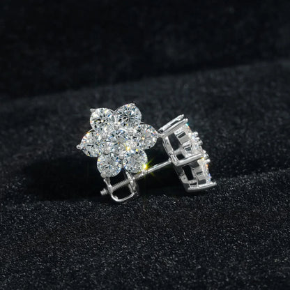 Trendy 3.5mm VVS S925 Silver Moissanite Look Stud Earrings - CaratixJewelry