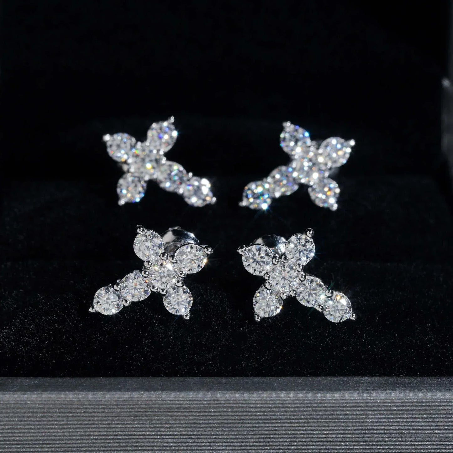 S925 Silver D Color Moissanite Look Earrings for Men and Women - CaratixJewelry