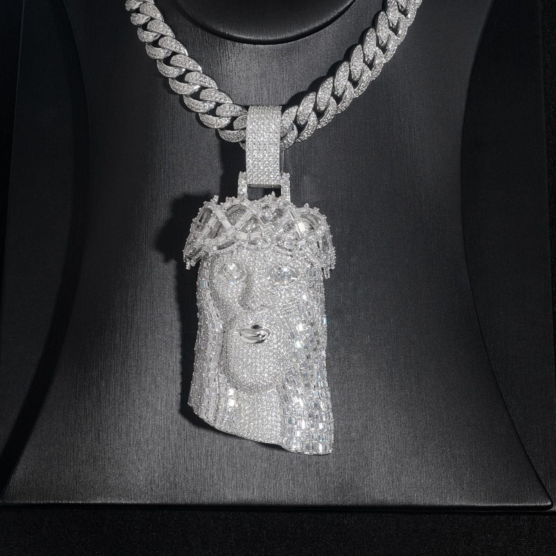 Jesus Head Pendant for Men & Women – S925 Sterling Silver Moissanite Hip Hop Jewelry - CaratixJewelry