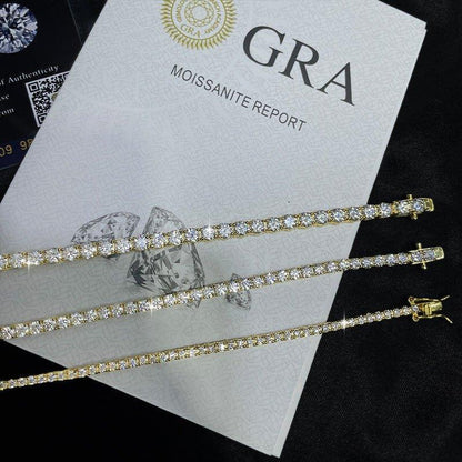 Moissanite Tennis Chain Necklace – S925 Sterling Silver Iced-Out Tennis Necklace for Men & Women - CaratixJewelry