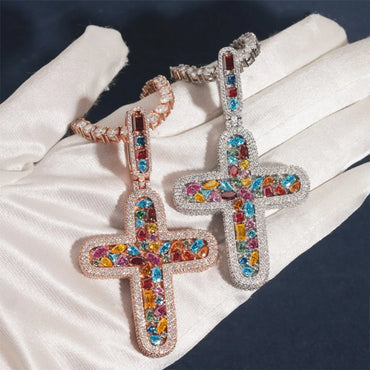 New S925 Silver Colorful Moissanite Cross Pendant – High-Quality Jewelry, Trendy and Elegant Design - CaratixJewelry