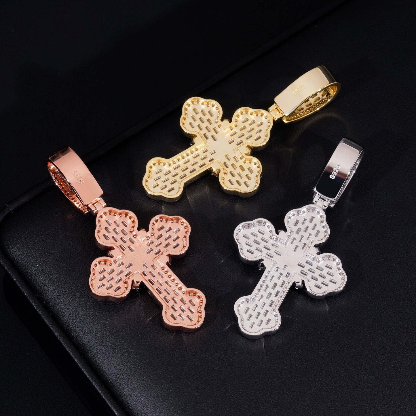 New S925 Silver Moissanite Cross Pendant – European & American Hip-Hop Style Personalized Jewelry - CaratixJewelry