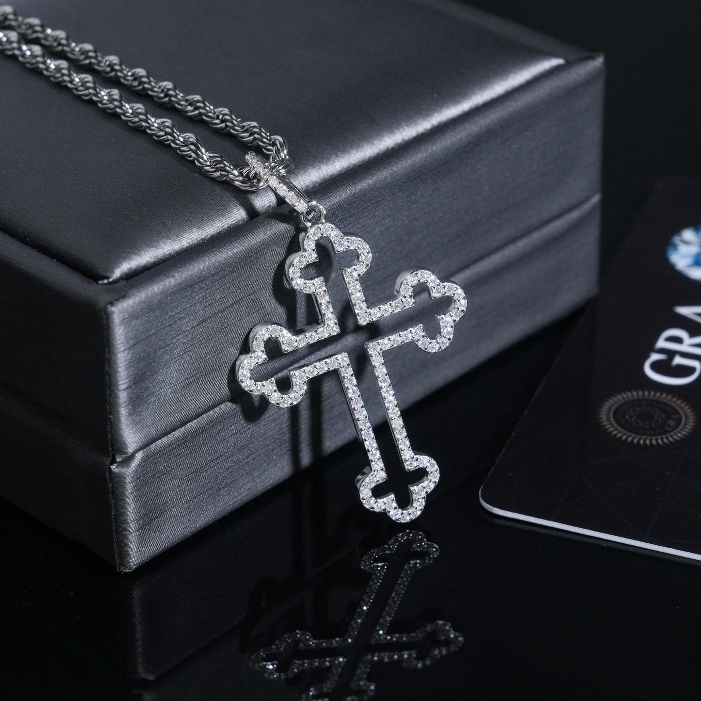 New S925 Silver Moissanite Cross Pendant – Men’s Trendy Necklace, High-Quality Jewelry - CaratixJewelry