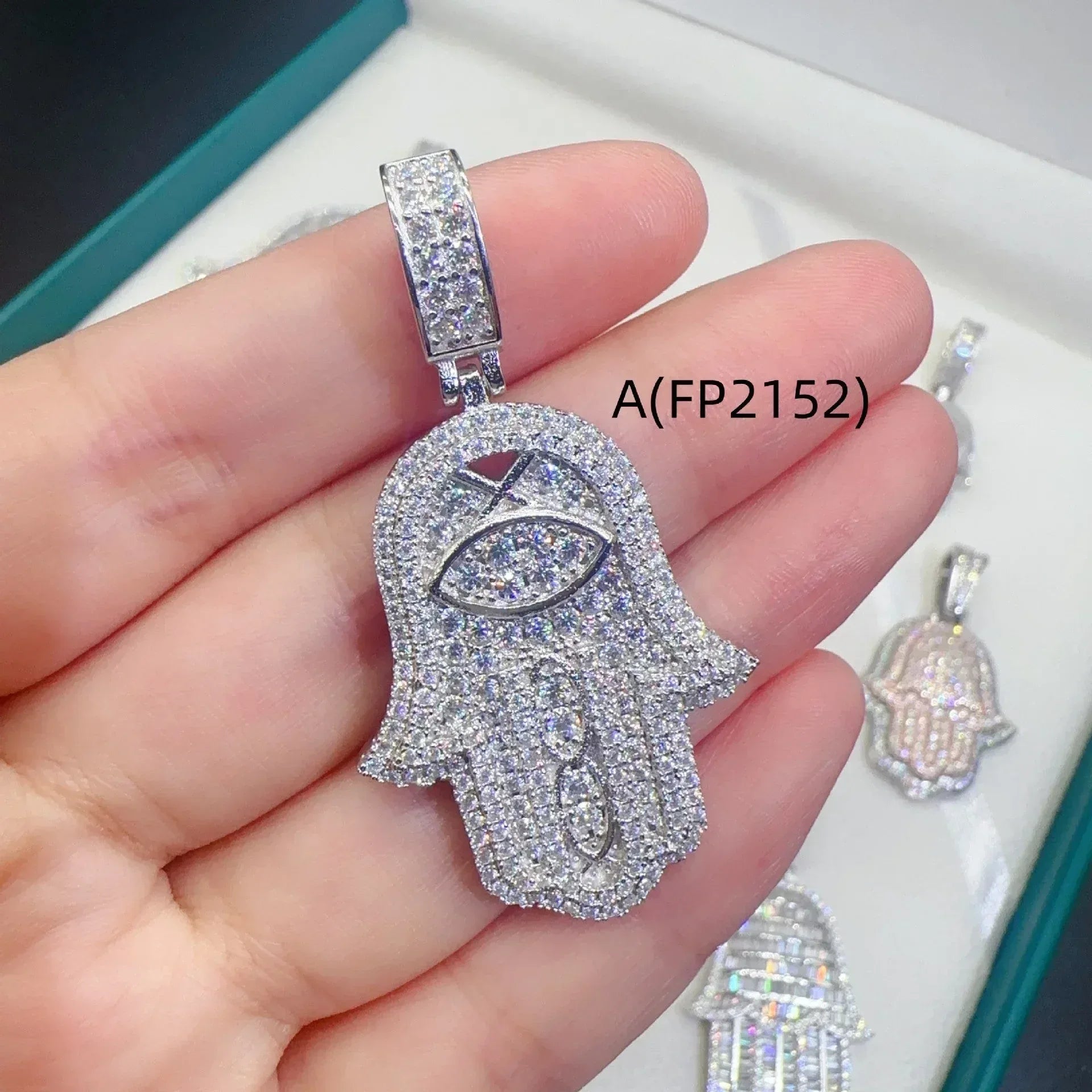 New Unisex Hand Hip-Hop Pendant – S925 Silver Moissanite Jewelry - CaratixJewelry