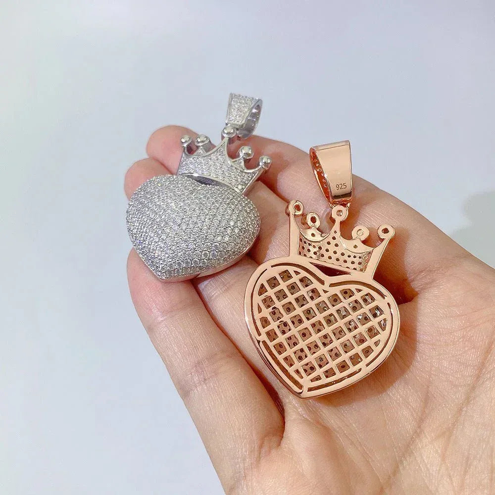 New Unisex Heart-Shaped Hip-Hop Pendant – S925 Silver Moissanite Jewelry - CaratixJewelry
