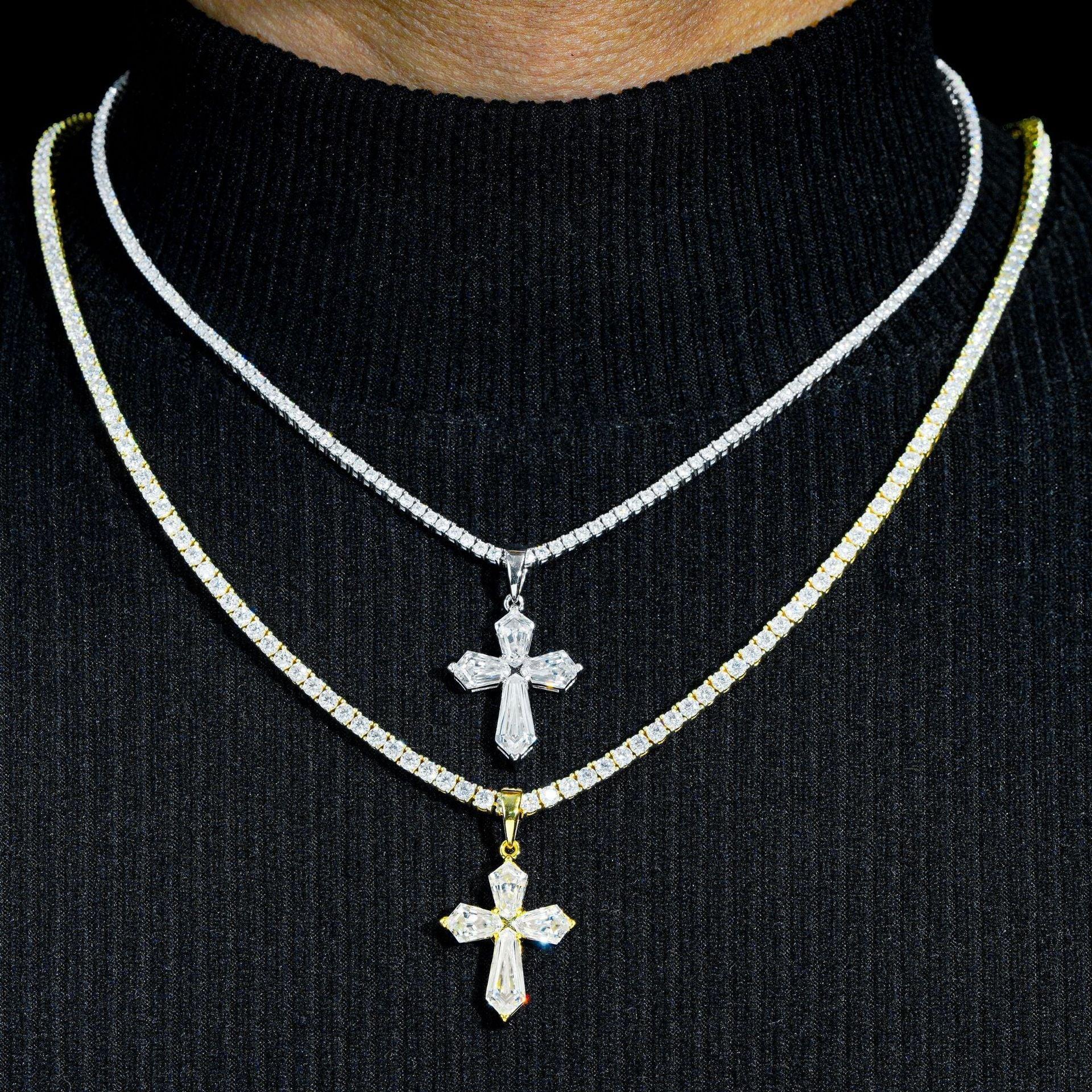 New Unisex Hip-Hop Cross Pendant – S925 Silver Moissanite Necklace - CaratixJewelry