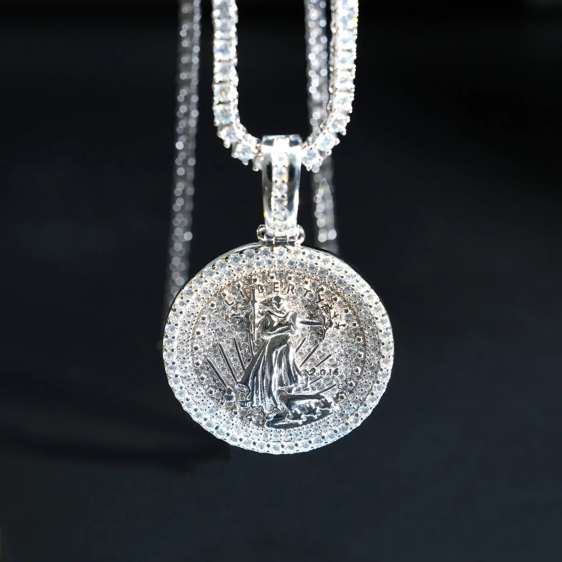 S925 Silver D Color Moissanite Disc Pendant – Single Pendant, Hip-Hop Style Jewelry - CaratixJewelry