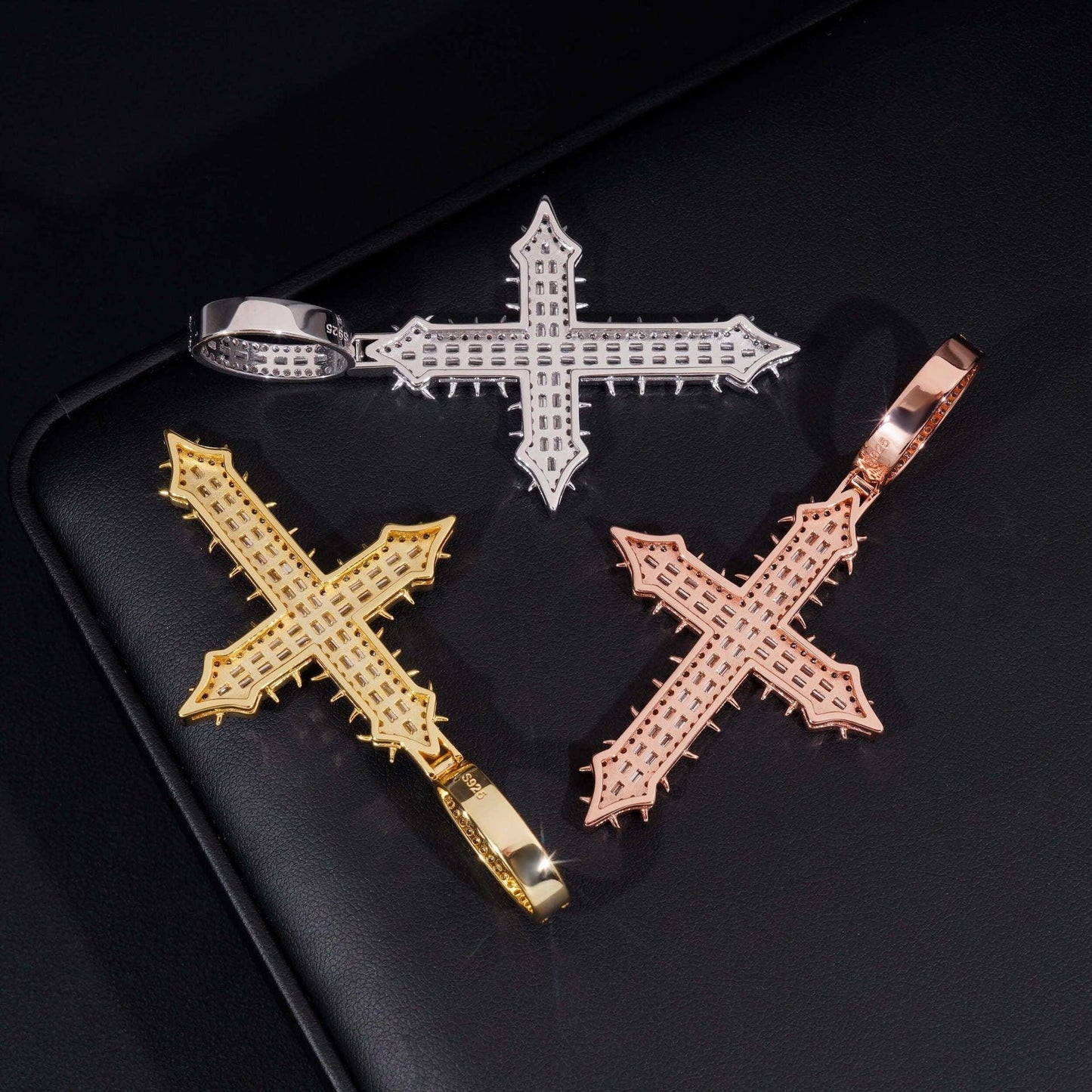 S925 Silver Moissanite Cross Pendant – European & American Hip-Hop Style Jewelry - CaratixJewelry