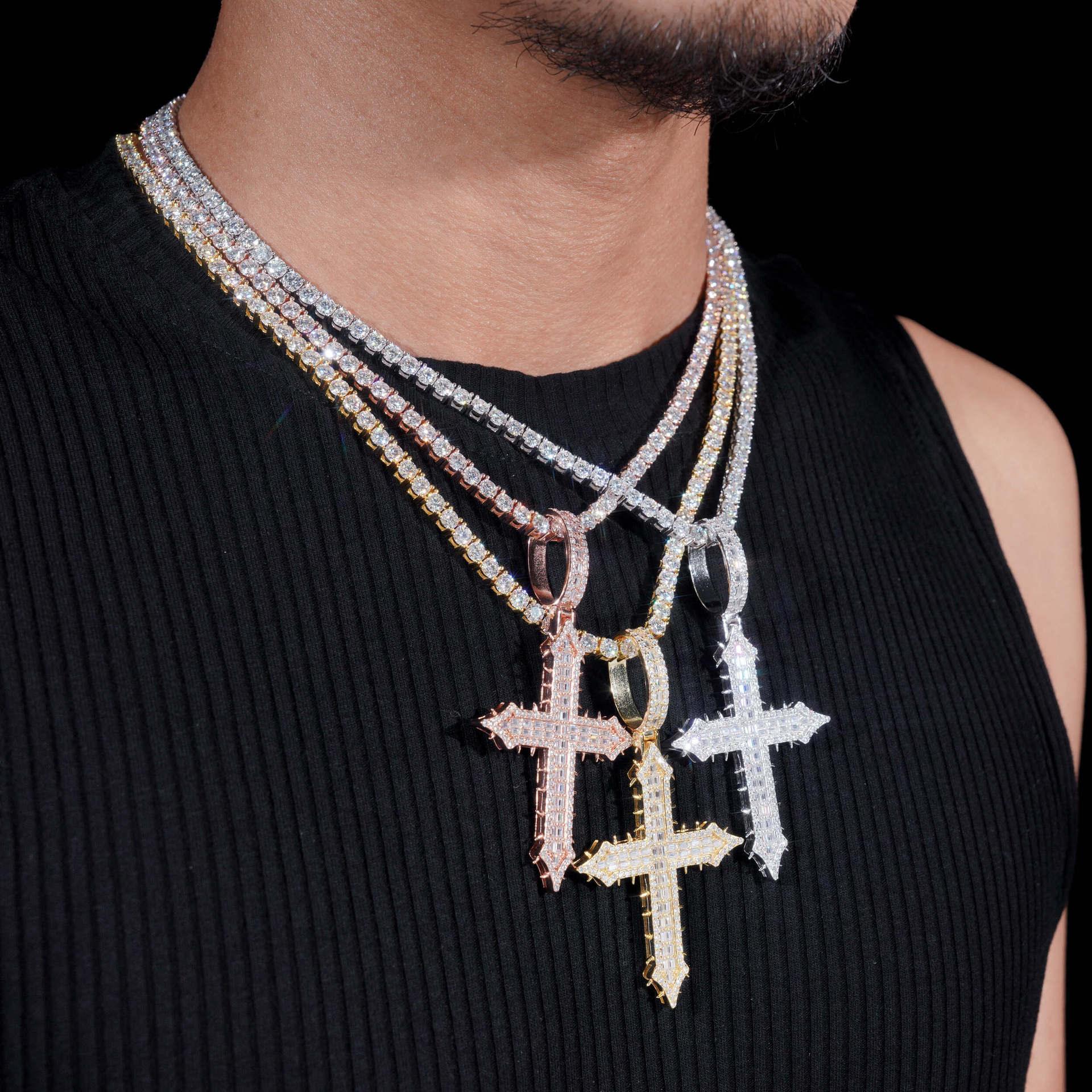 S925 Silver Moissanite Cross Pendant – European & American Hip-Hop Style Jewelry - CaratixJewelry