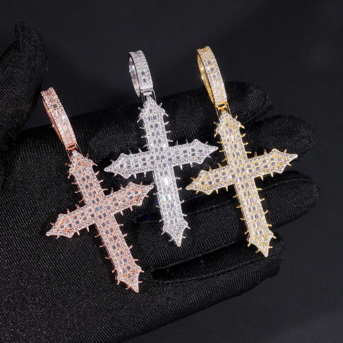 S925 Silver Moissanite Cross Pendant – European & American Hip-Hop Style Jewelry - CaratixJewelry