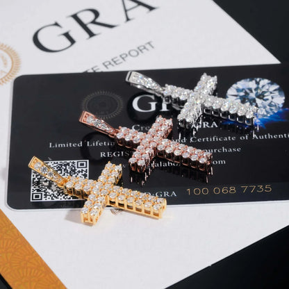 S925 Silver Moissanite Cross Pendant – High-Quality Jewelry, Sparkling Design - CaratixJewelry