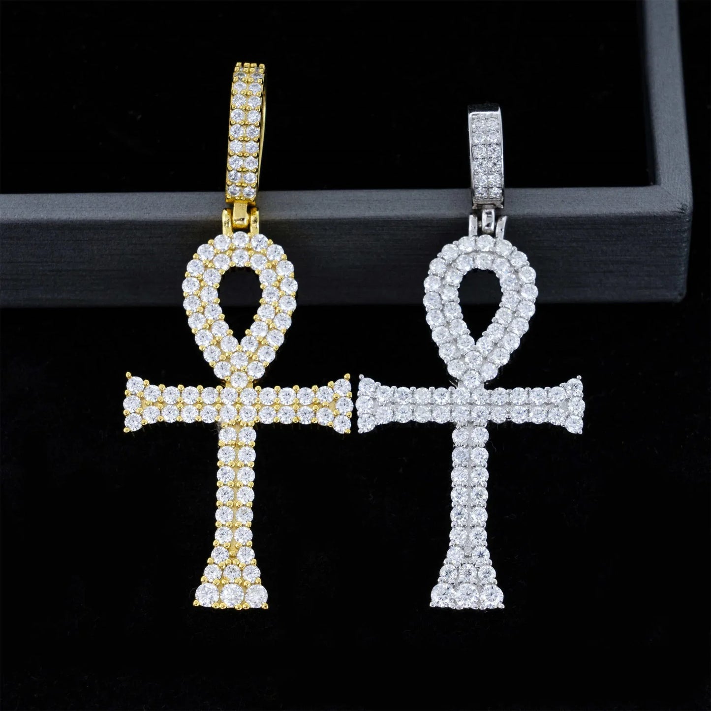 S925 Silver Moissanite Letter Pendant – Unisex Hip-Hop Style, Trendy Jewelry - CaratixJewelry