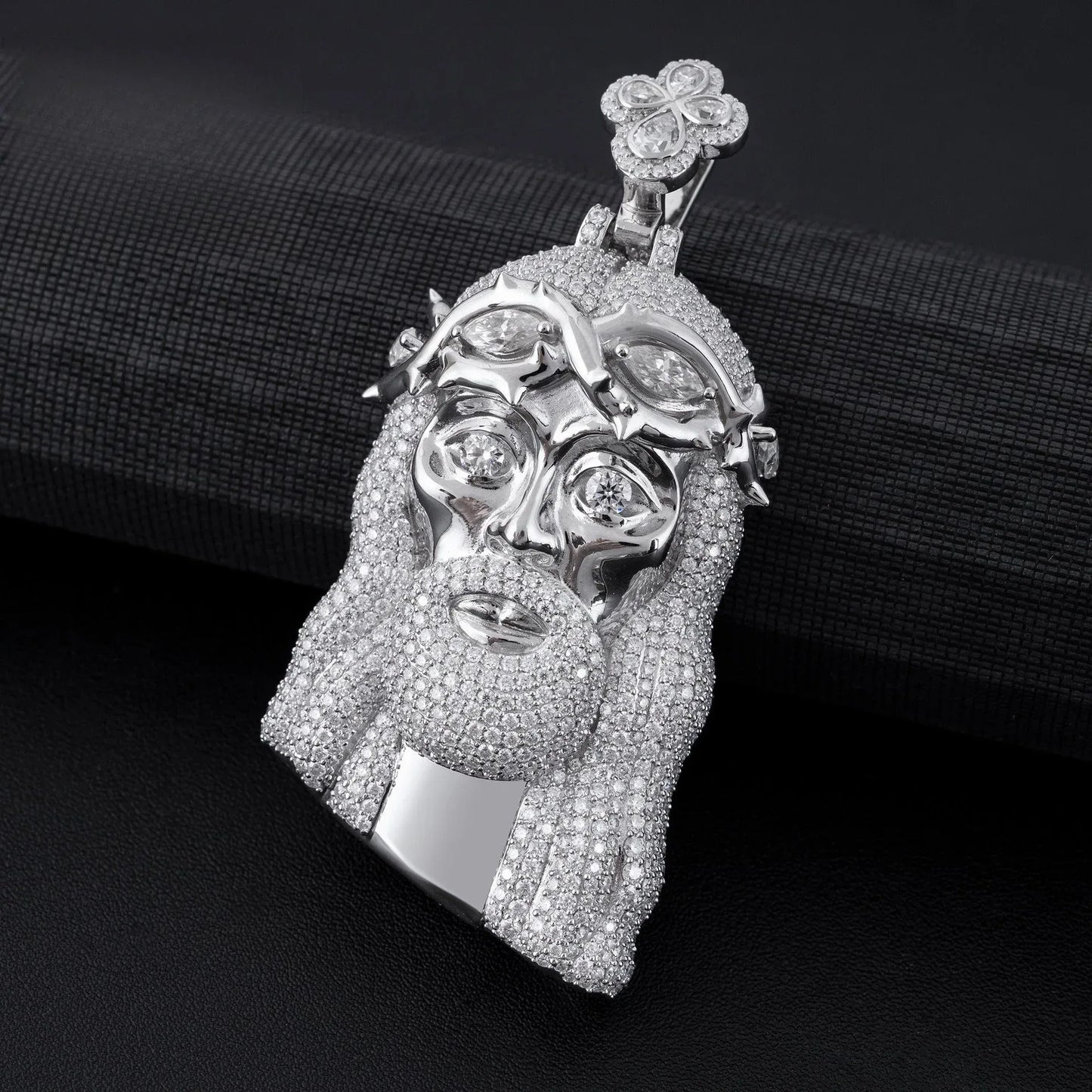 Unique Jesus Head Hip-Hop Pendant – S925 Silver D Color Moissanite Jewelry - CaratixJewelry